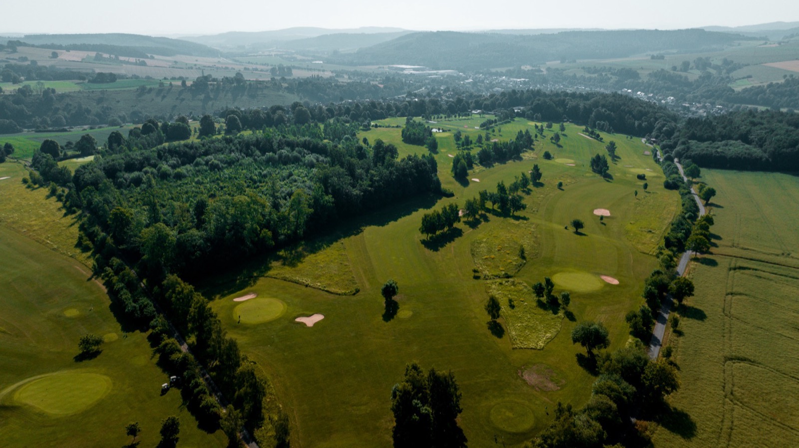 Die Anlage des Golfclub Westheim aus der Luft